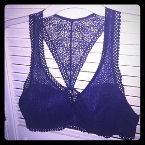 Victoria’s Secret navy blue bralette